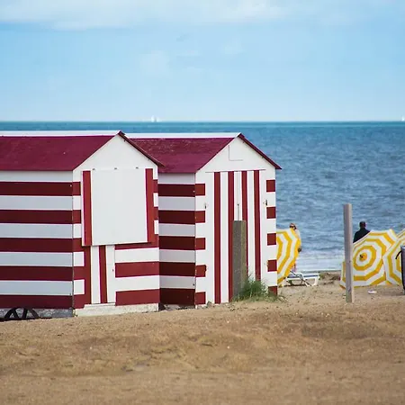 Holiday Suites De Panne De Panne