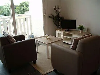 Ξενοδοχείο με διαμερίσματα Holiday Suites De Panne De Panne