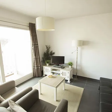 Aparthotel Holiday Suites De Panne De Panne