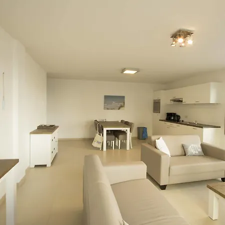 Holiday Suites De Panne Ξενοδοχείο με διαμερίσματα De Panne